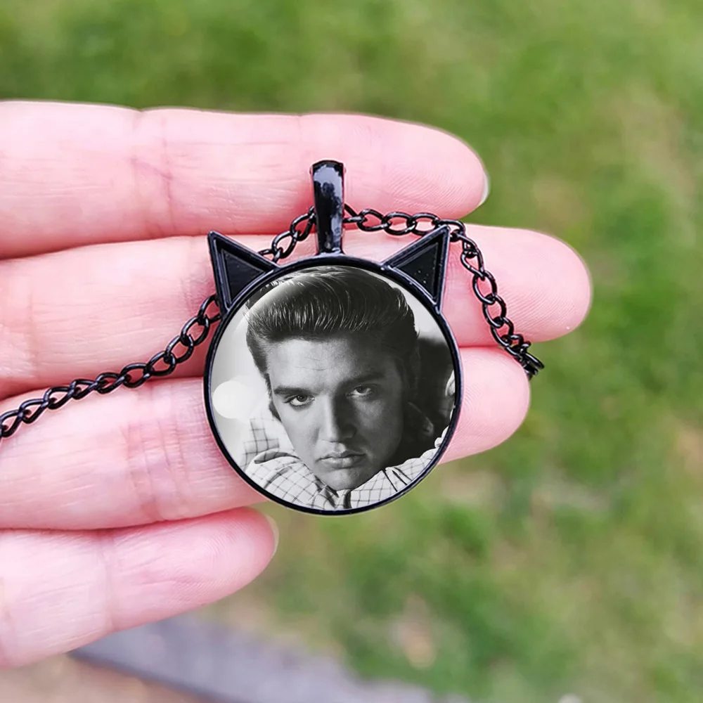 Newest Elvis Rock Music Singer Figures Necklace The King Star Poster Glass Cabochon Pendant For Men Women Fans Jewelry Gift