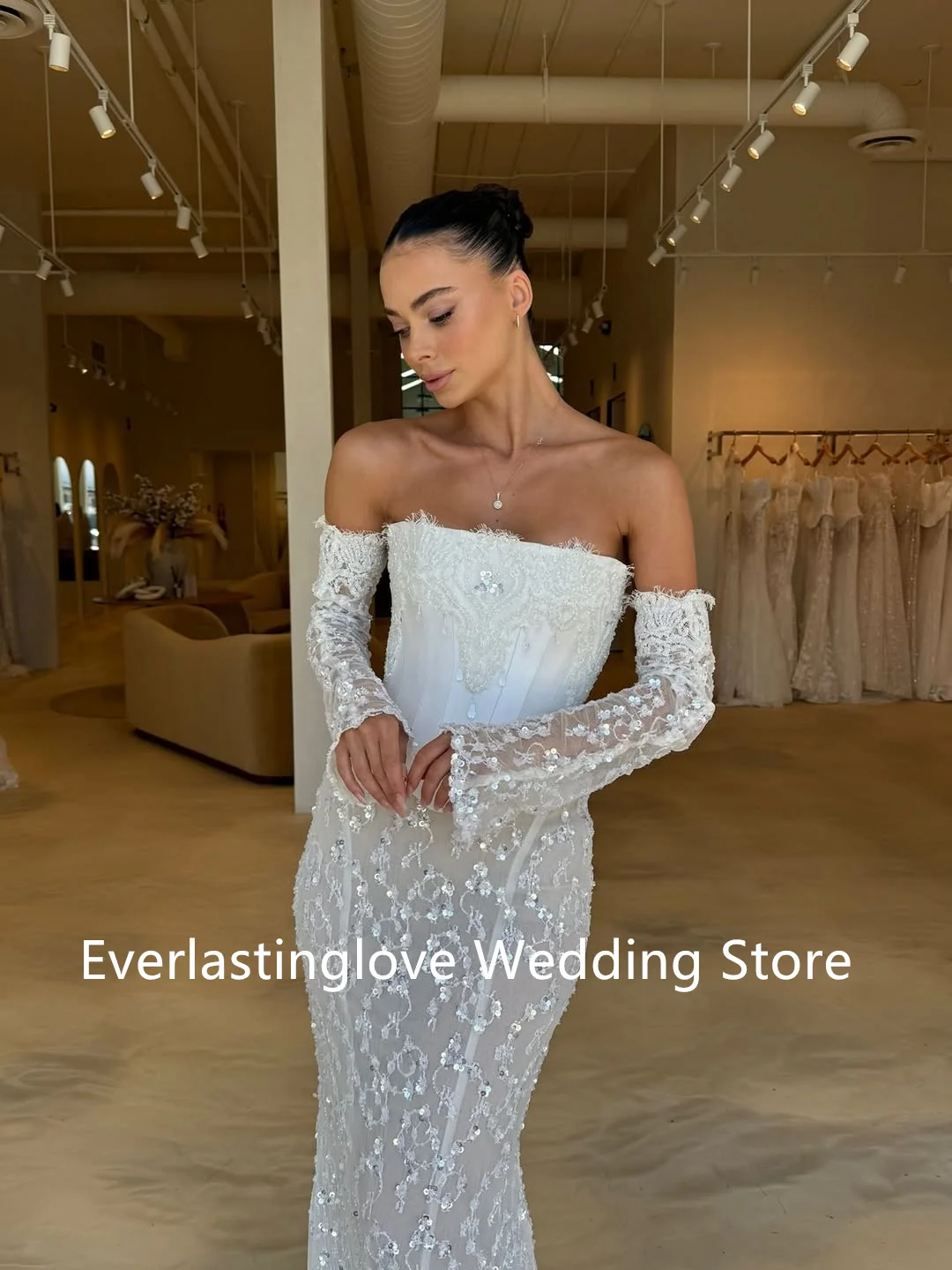 فستان زفاف مكون من قطعتين مزين بالدانتيل اللامع وأكمام طويلة قابلة للفصل مصنوع حسب الطلب 2026 Rode De Morrie