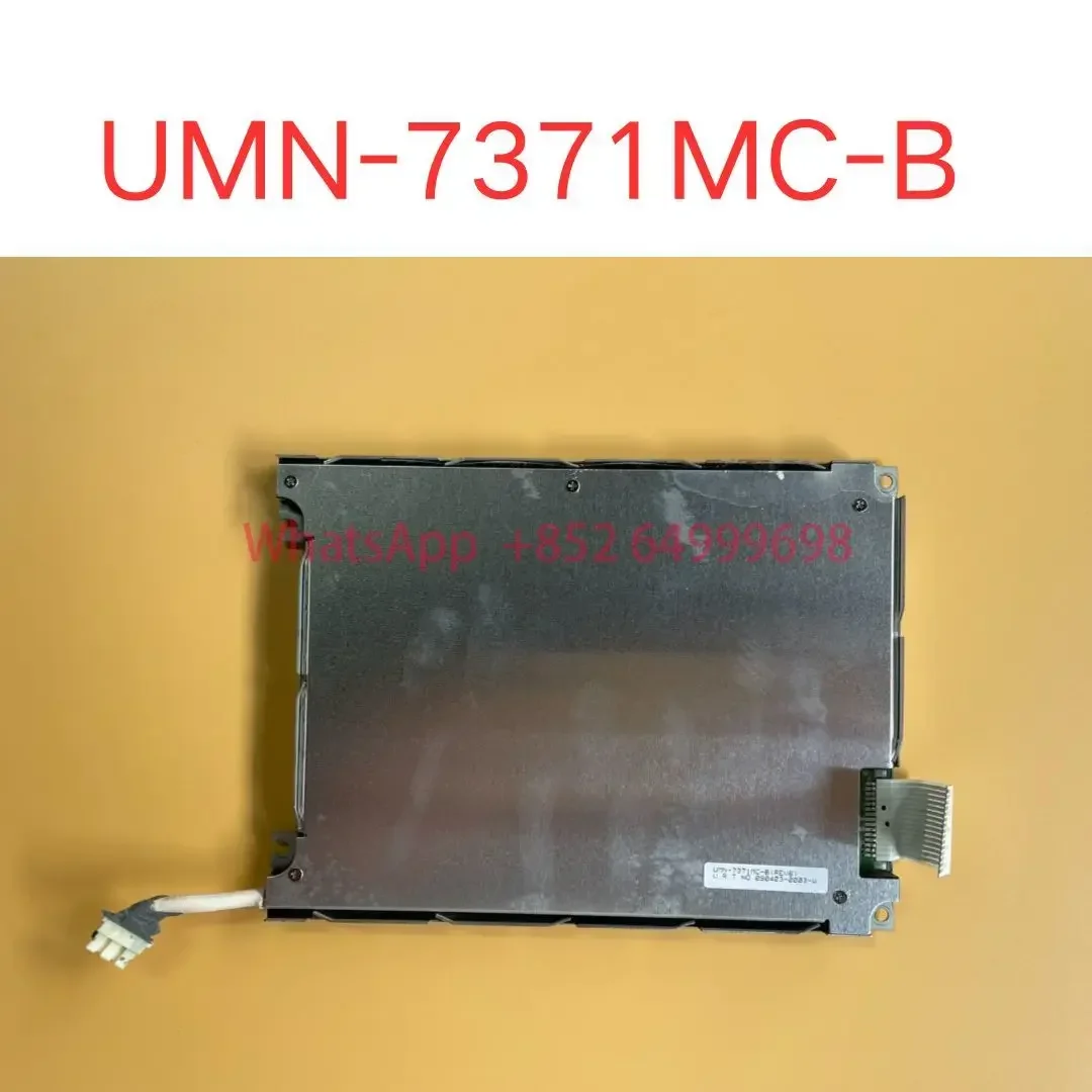 Second-hand  UMN-7371MC-B 5.7-inch display screen suitable for DOP-A57GSTD Test OK Fast shipping
