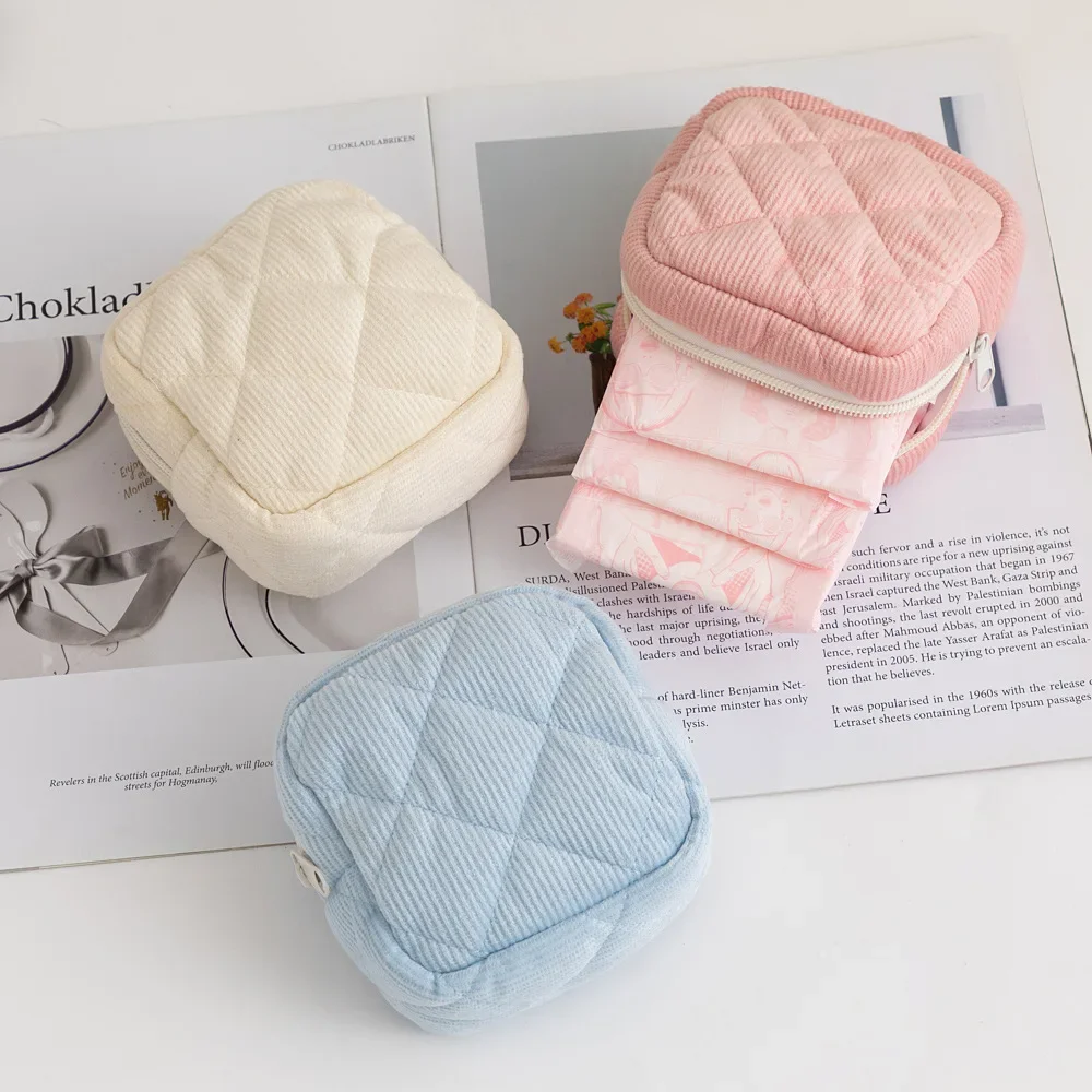 

1PC Mini Square Cosmetic Bag Women Portable Earphone Lipstick Sanitary Napkins Storage Pouch Small Makeup Zipper Bags
