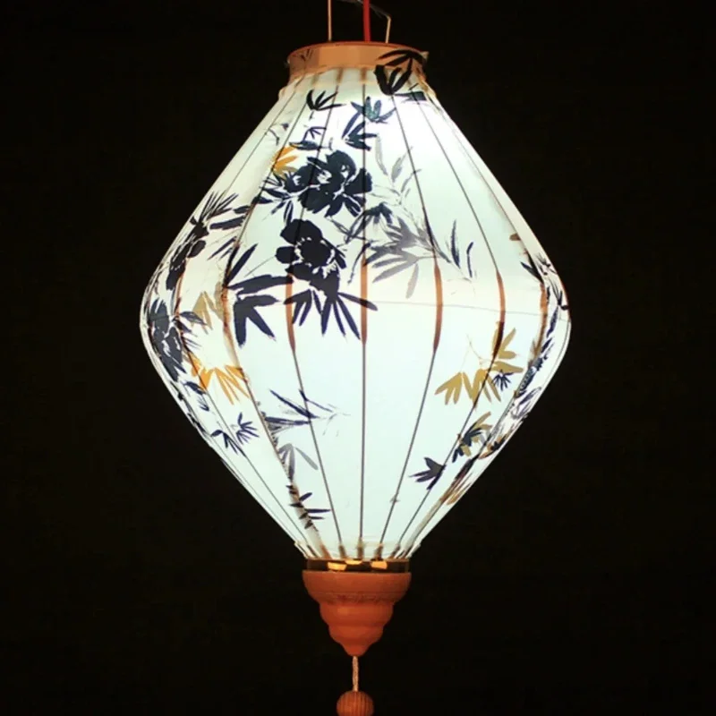 Chinese Silk Lantern 12 Inch Classical Mid-Autumn Ornament New Year Hanging Party Decor Balcony Festival Decoration