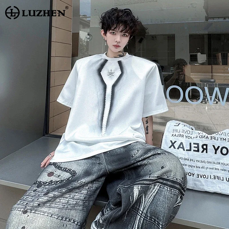 LUZHEN Summer New Tie-dyed Pattern Diamond Decorate Short 2026 Sleeve T-shirts Men's Fashion Handsome Shoulder Pad Tops JY8507