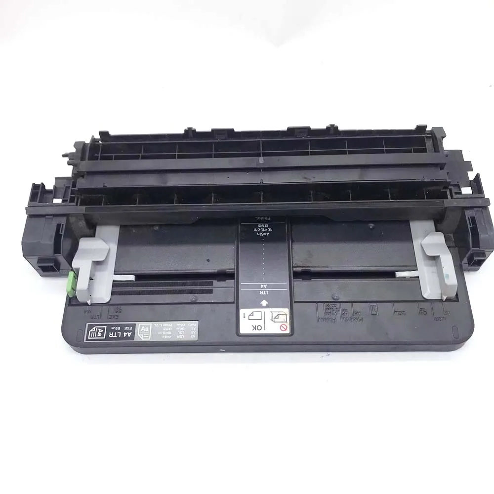 

Бумажная подставка для смартфона