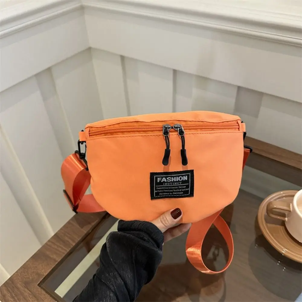 Draagbare Koreaanse stijl canvas heuptas Letter Streetwear Casual borsttas Lichtgewicht effen kleur Oxford Crossbody tas Reizen