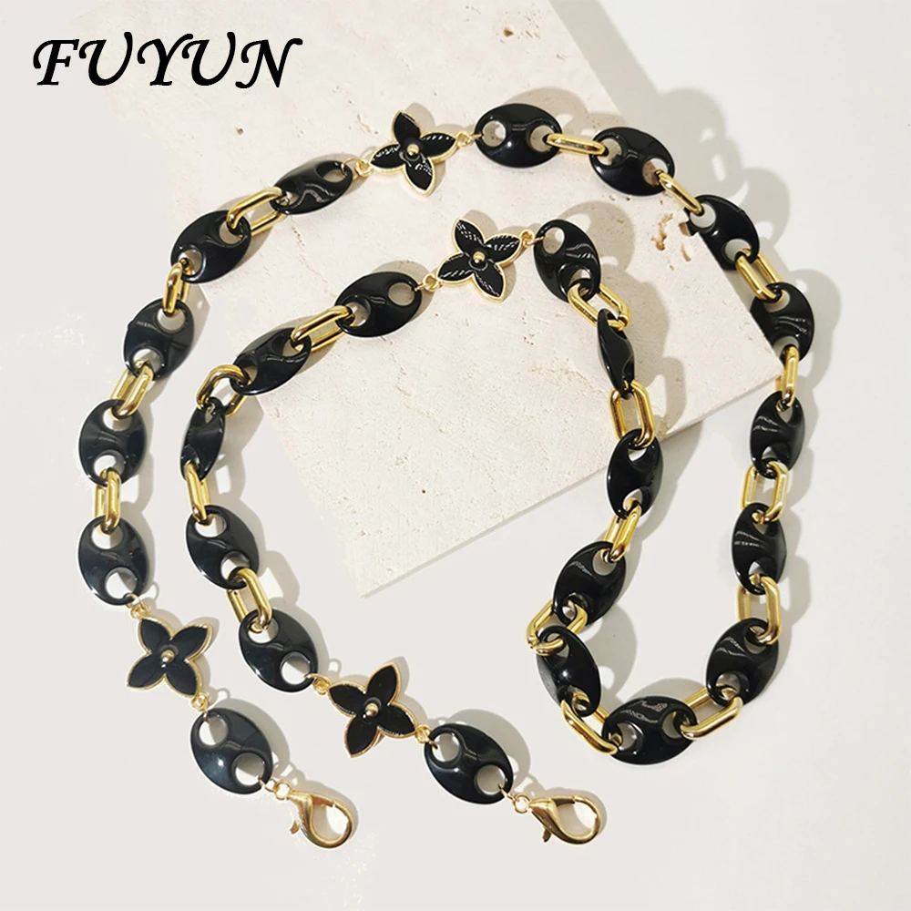 Fashion Four Leaf Grass Glasses Chain Vintage ins Oil Dropping Pig Nose Collar Interface Cover Chain Sweater Chain Phone Chain