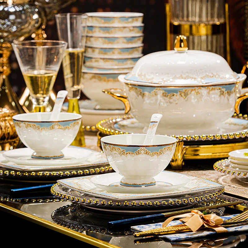 High-end Bone China Dinnerware Set Jingdezhen Light Luxury High-end Bowls Plates For Home Use New Model Moving House Wedding
