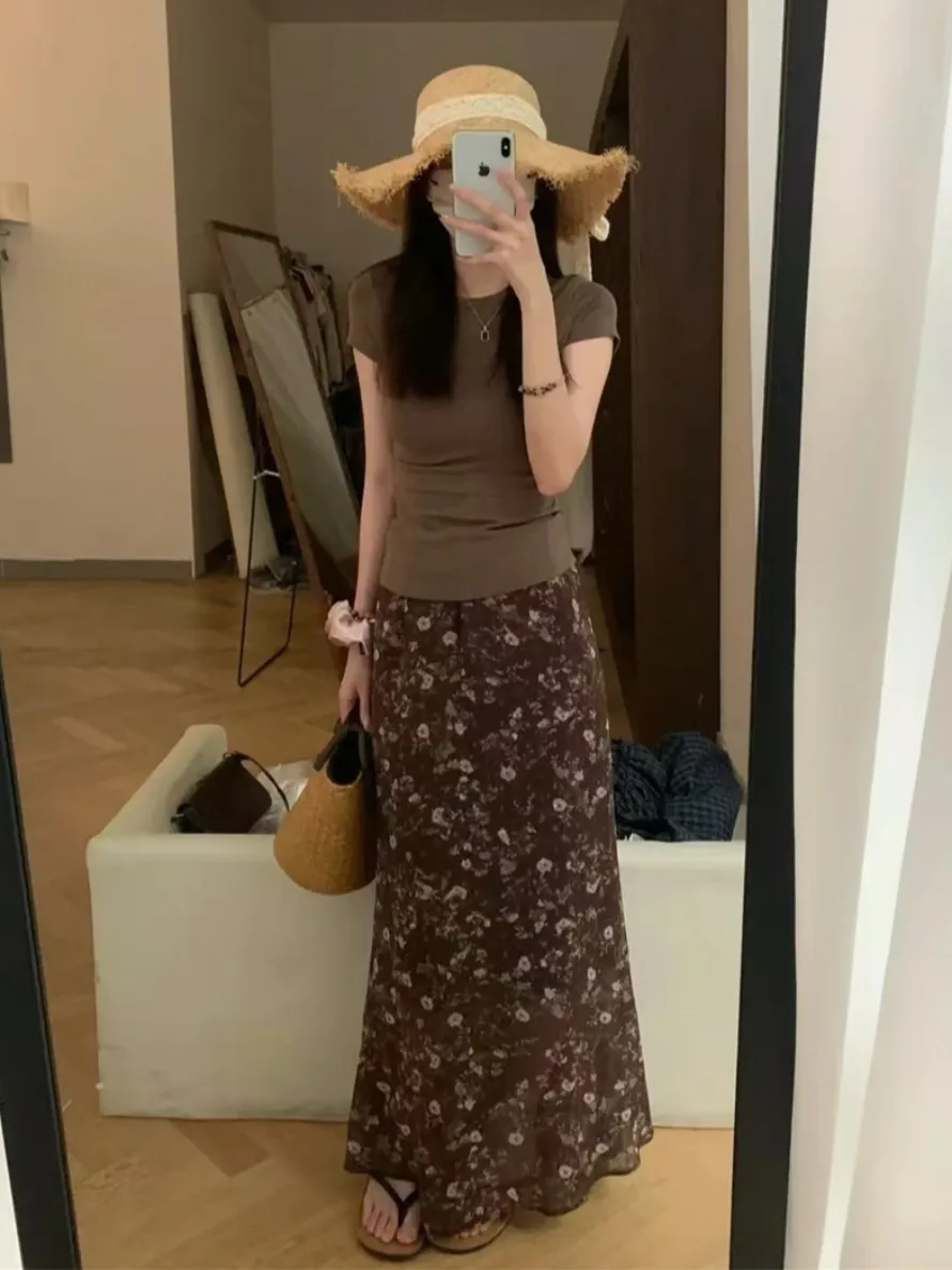

plus Size Floral Print High Waist Slim Fit A-Line Skirt And T-Shirt Two Piece Set for Women Casual Summer Fashion Wear
