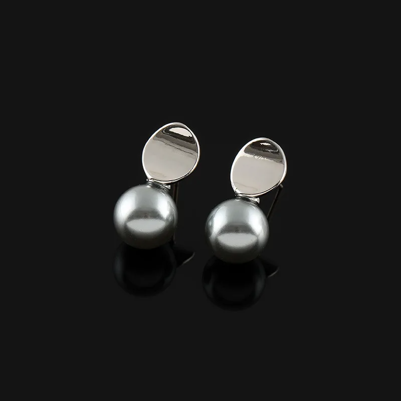 New Grey Earrings Versatile Geometry No Earhole Mosquito Incense Plate Ear Clip Gift Wholesale