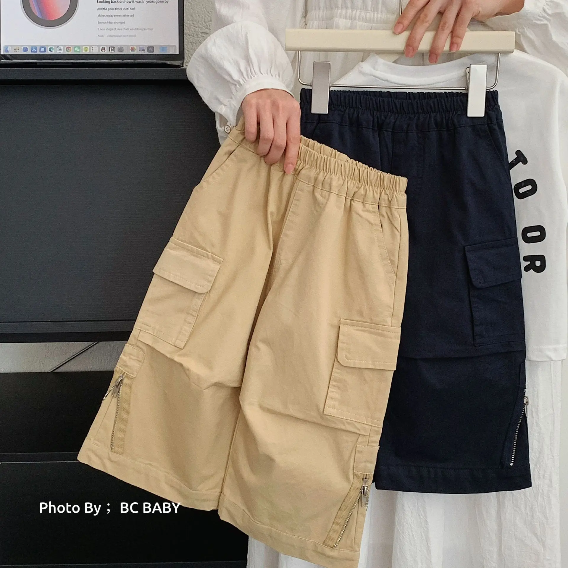 Children's Casual Pants 2026 Spring and Autumn Winter New Style Boys' Large Pocket Loose Workwear Boys' Solid Color Pants