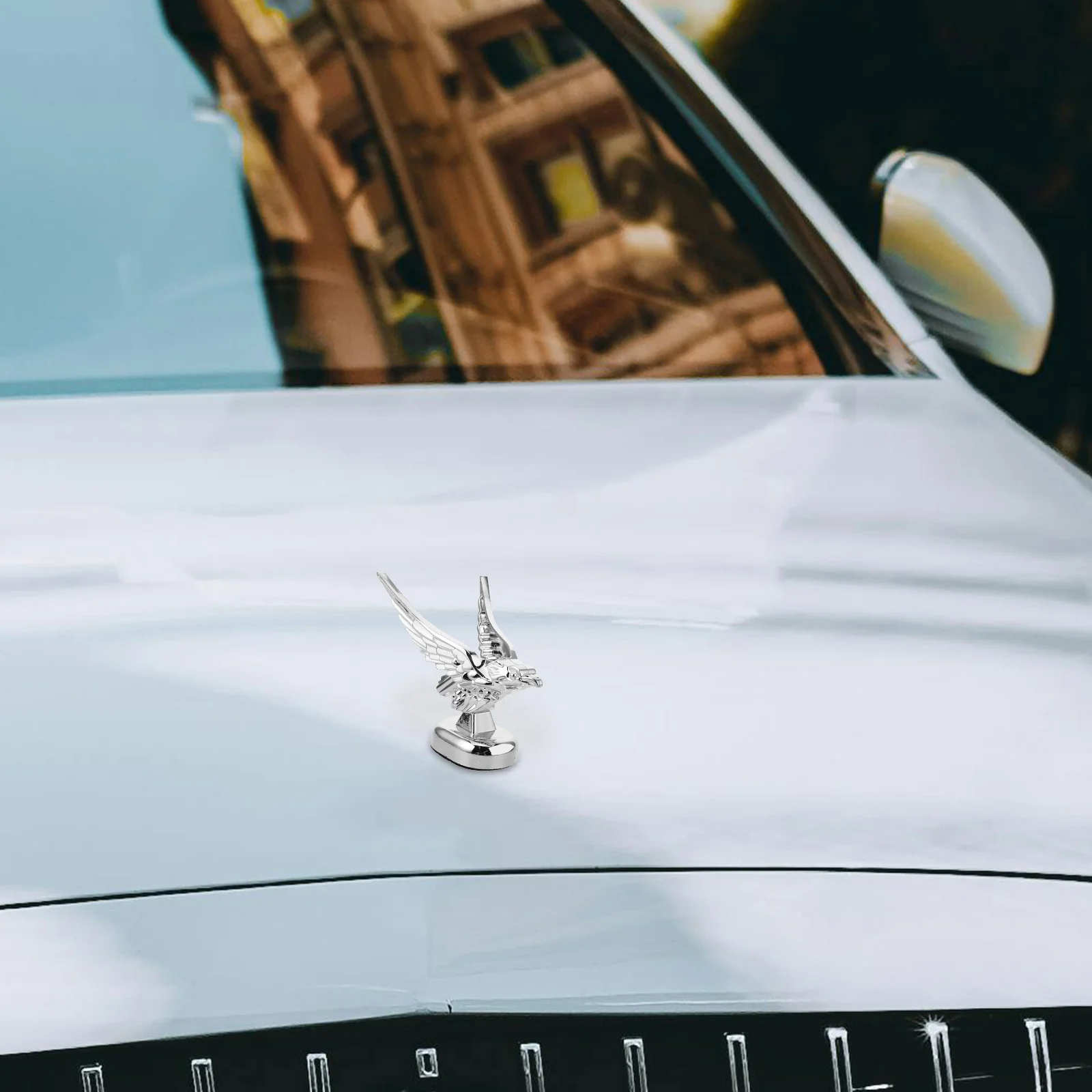 

Plastic Car Hood Ornament Eagle Design Strength Freedom Representation Universal for Vehicles Easy Installation Detailed