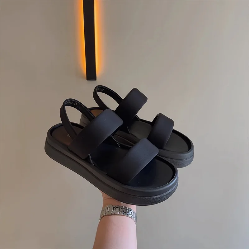 

Soft Leather Sole Thick Sole Sandals For Women Summer Outdoor Wear 2025 New One Strap Simple Versatile Casual Women's Sandals