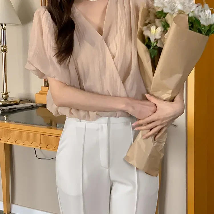 

Korean Light Maturity Cross V-neck Bubble Sleeve Blouse Women Summer Pleated Texture Chiffon Belted Design Shirt Casual Style