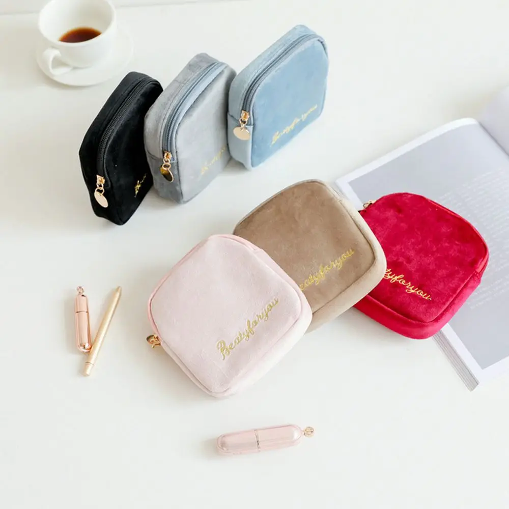 

Small Portable Travel Plush Solid Color Cute Storage Bag Lipstick Bag Chessboard Cosmetic Bag Sanitary Napkins Case