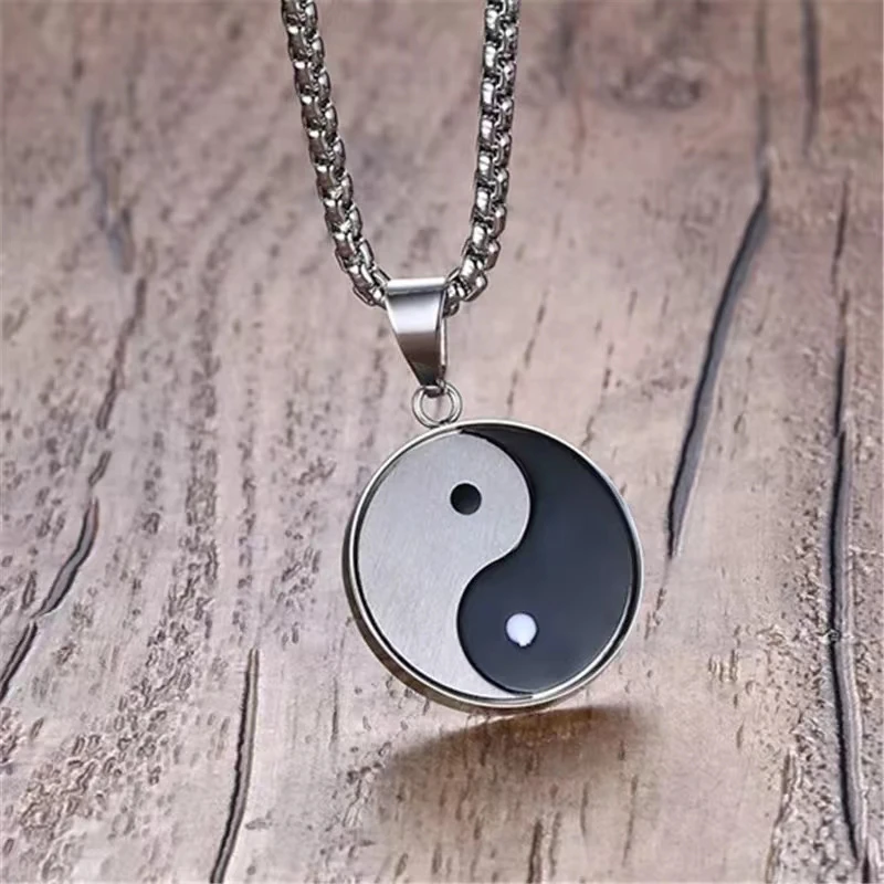 Retro Religious Yin Yang Symbol Pendant Necklace Stainless Steel Bagua Meditation Yoga Two-Color Male Personality Amulet