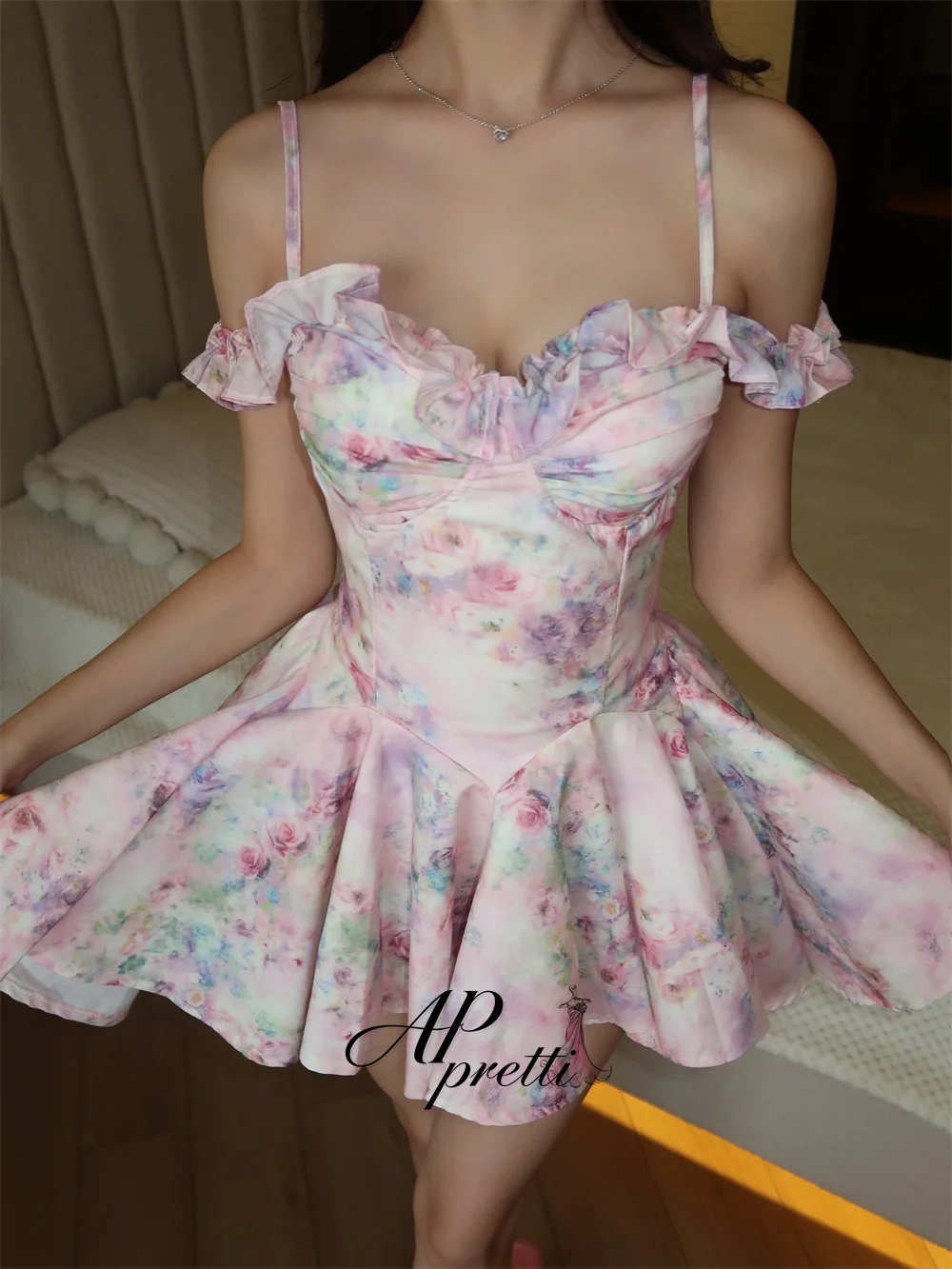 AP pretti Romantic Floral Print A-line Mini Cocktail Dress Spaghetti Strap Pleat Prom Gown Customized Wedding Party Dress ﻿