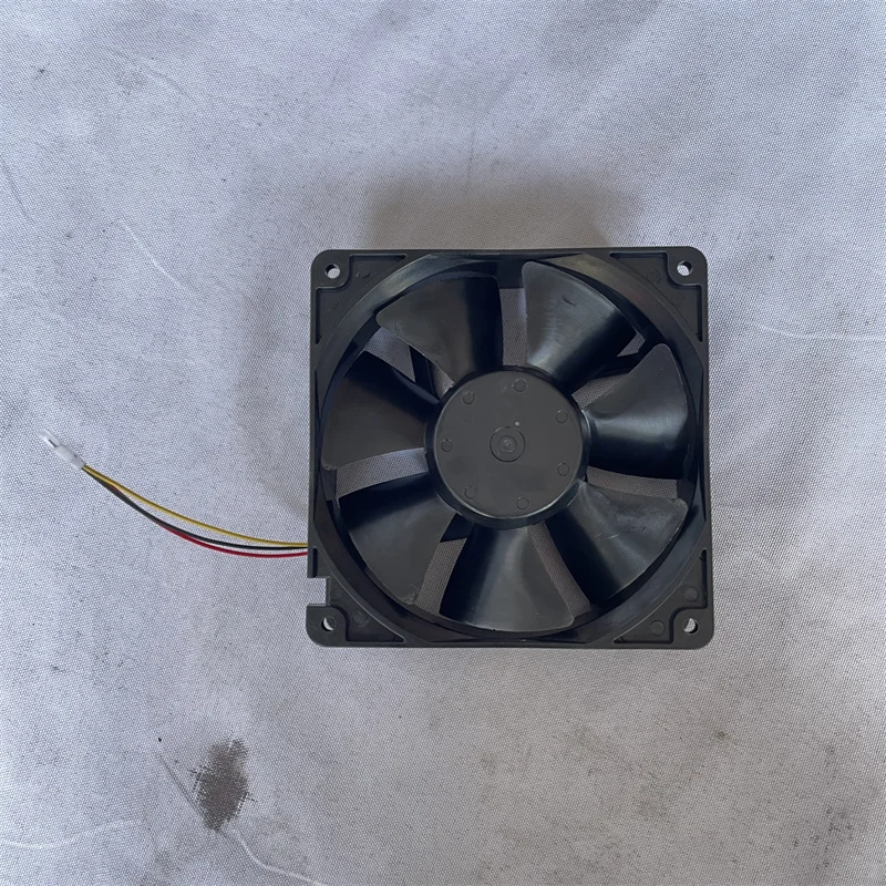 مروحة تبريد مضخم صوت مؤازرة ، NC5332H75A ، ، 24VDC ، 0.36A