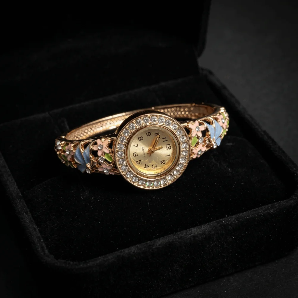 Elegant Hollow Quartz Watch Enamel Butterfly Flower Bracelet Watch Round Dial Rhinestone Wristwatch Ladies Watch