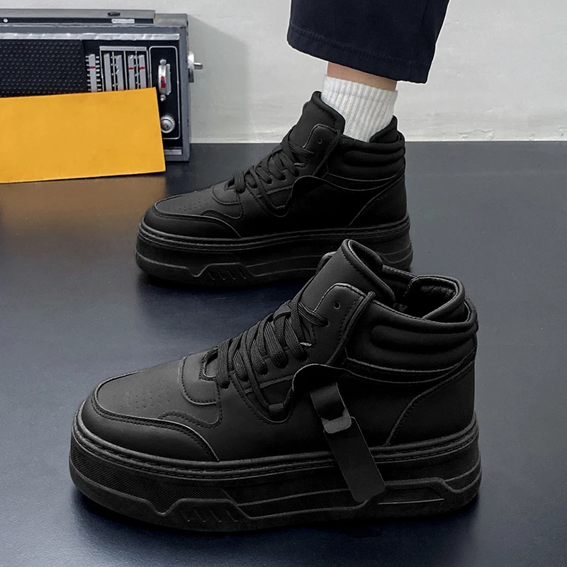 Men and Women Trend Wear Resistant Two-color Couples New Fashion Casual Sneakers High Top Skateboard Shoes Student Boots