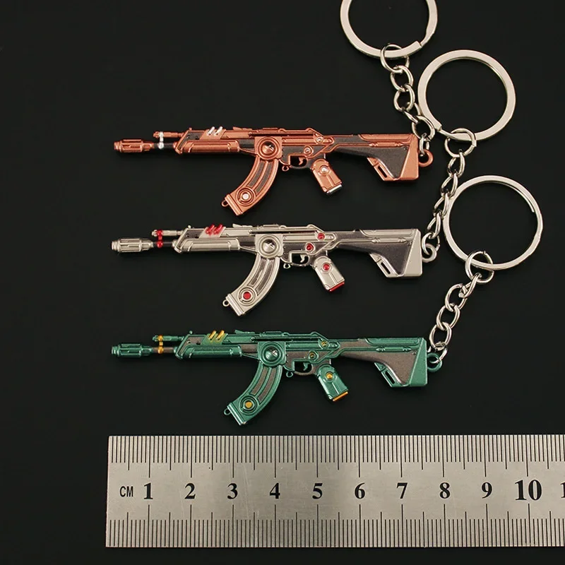 8cm Valorant Melee Reaver Weapon Model Keychain for Men Magepunk Vandal Metal Skin Key Ring Fans Car Bag Decoration Jewelry Gift