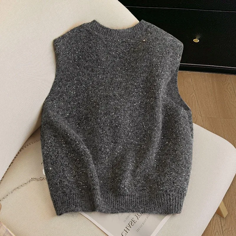 ملابس خريف جديدة لعام 2025 للنساء سترة محبوكة عصرية بسيطة ومزينة بالترتر واحدة الصدر فضفاضة ذات طبقات #2