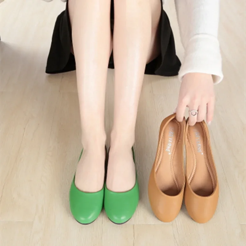 Wholesales Promotions Flats Soft Soles No Heel Dancing Driving Loafers For Women Plus Size 41 9 Anti-slip Single Shoes Round Toe