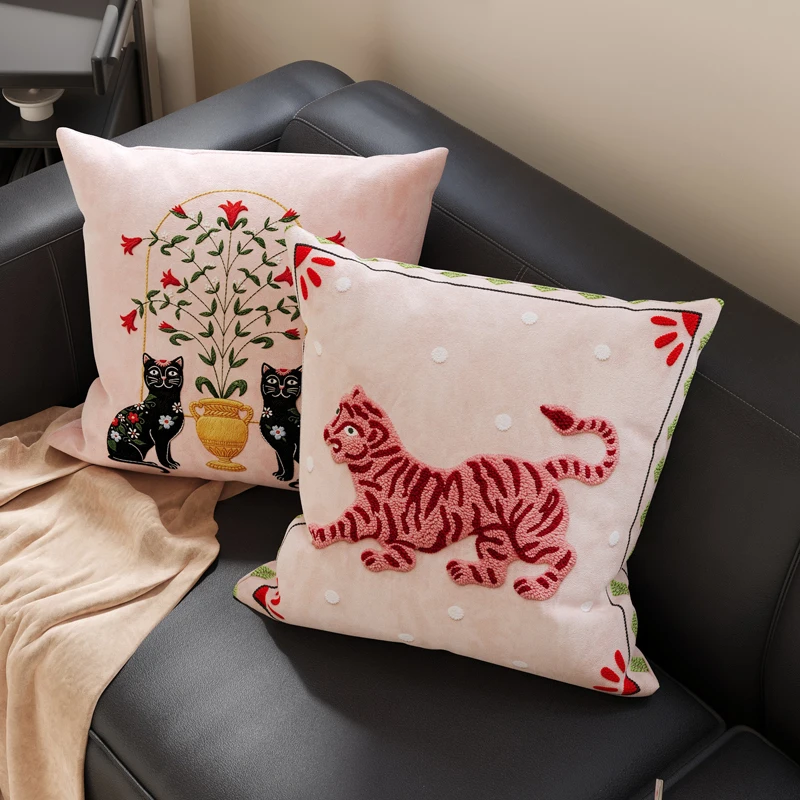 American Style Luxury Pillow Living Room Sofa High End Feeling Pillow for Bedroom Homestay Decor Removable And Washable Cushion