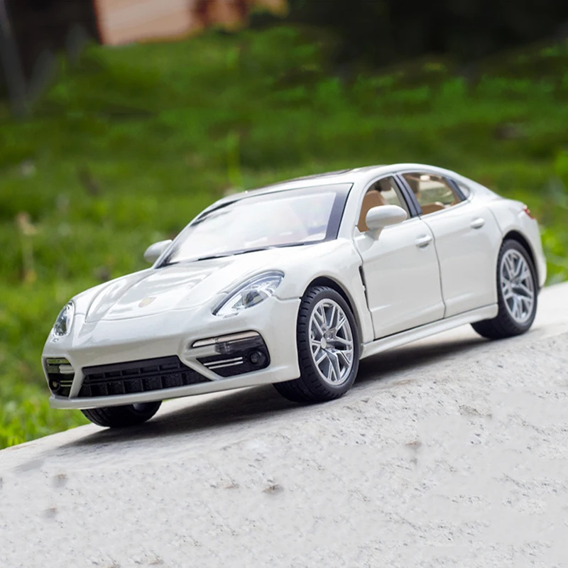 1:24 2021 New Panamera Coupe Alloy Car Model Diecasts Toy Vehicles Toy Cars Kid Toys For Children Gifts Boy Toy