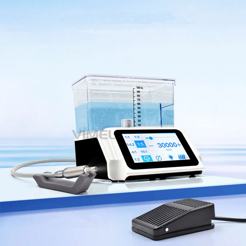 

Стоматологический электродвигатель, 2000-40000 об/мин, светодиодный с резервуаром для воды, адаптируемый, 1:1/1:3/1:4,2/1:5/4:1/16: угловой наконечник