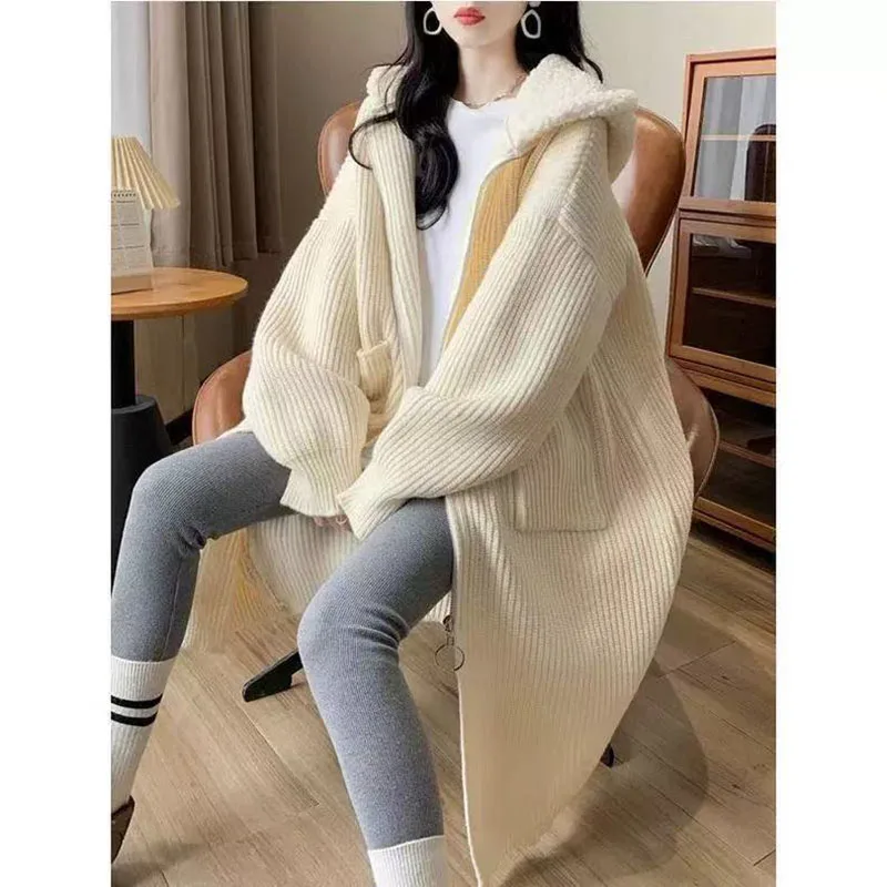 

Женский свитер с капюшоном, утепленный длинный кардиган, большой размер, свободный повседневный трикотаж, теплые топы на осень-зиму 2025