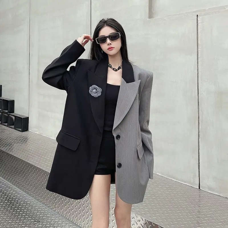 

Niche Design Sense Irregular Color Matching Blazer Women's Spring and Autumn New High-end Temperament Shoulder Padded Suit Top