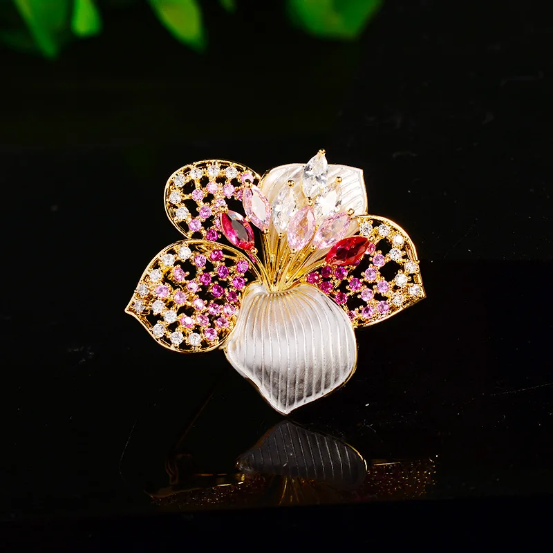 

Fashion Micro Set Zircon Flower Brooches High-end Women's Versatile Azalea Flower Brooch Elegant Lovely Accessory Fashion Pins