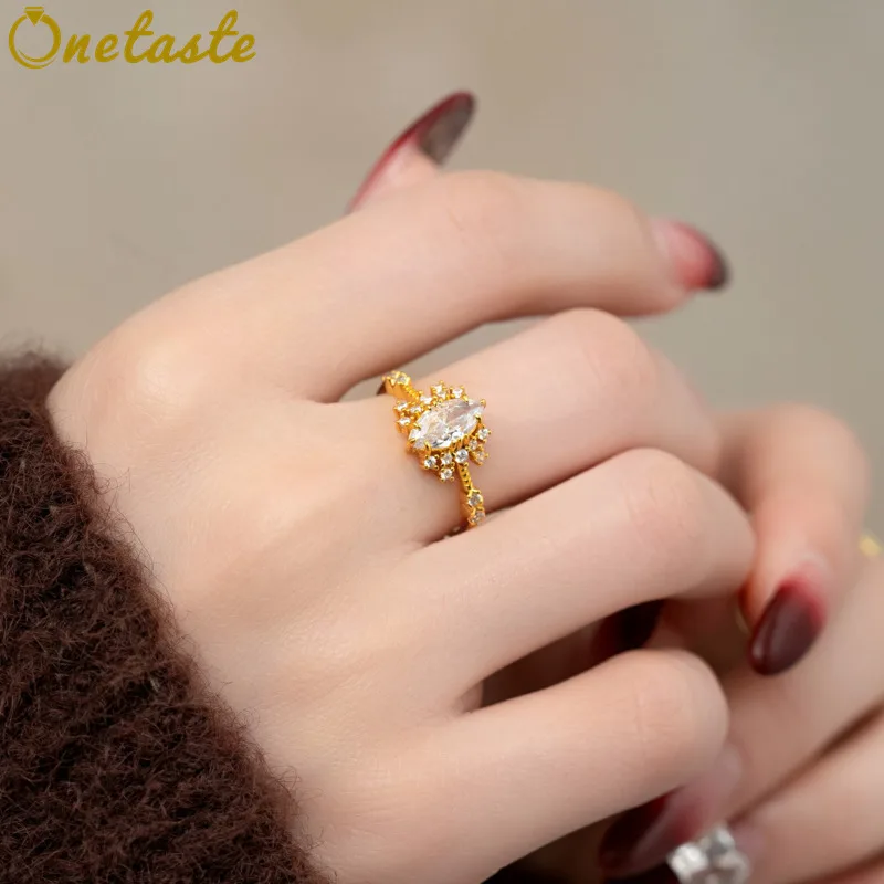 

925 Sterling Silver Shiny Big Cubic Zirconia Wedding Rings For Women Gold Plated Trendy Delicate Wide Statement Ring Love Gift