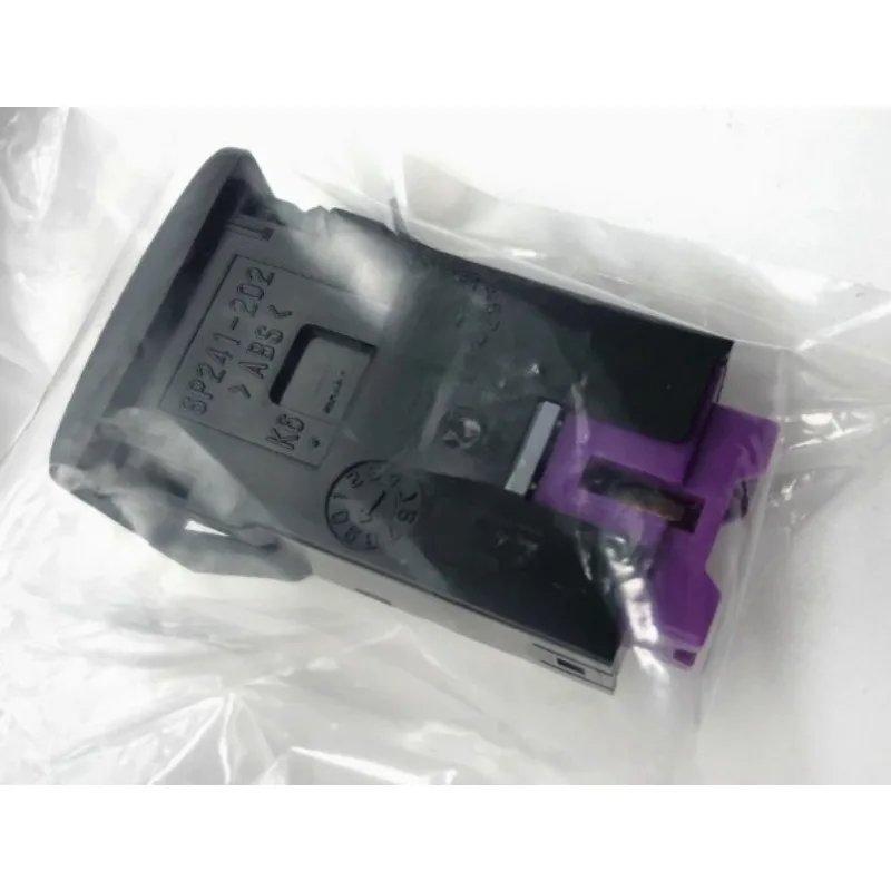 

3753081J20 Genuine Rear Trunk Luggage Compartment Switch Tailgate Cable Push Button for Suzuki Kizashi 37530-81J20