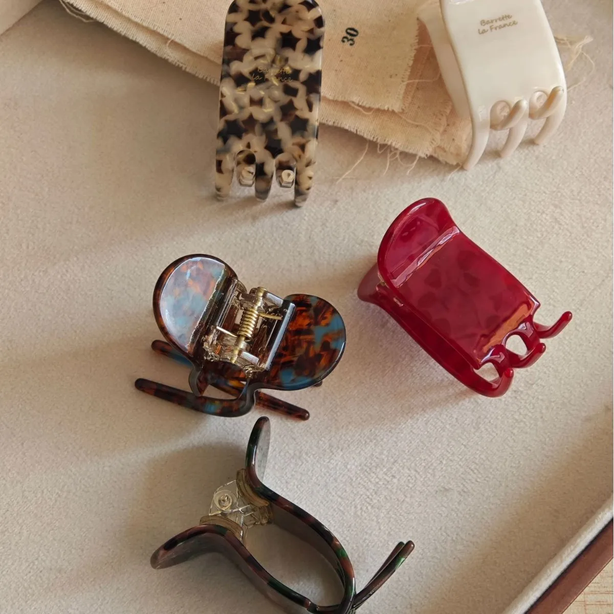 1pc Premium Acetate Minimalist Shark Clip 2026 New Back of Head Hair Claw for Women Volumizing Bun