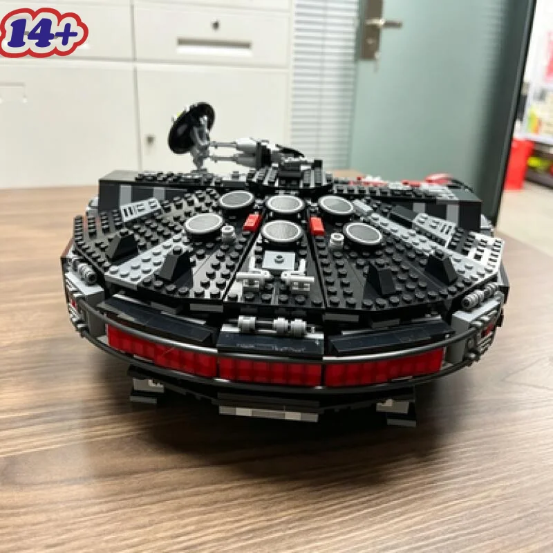 Big Sale 1579pcs Educational Moc Star Battle The Dark Falcon Model Building Blocks Bricks Creative Toy Gift view 4