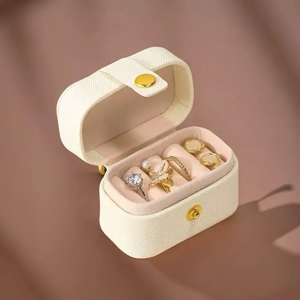 กล่องใส่เครื่องประดับพกพาขนาดเล็ก กล่องใส่เครื่องประดับ PU สำหรับเดินทาง กล่องใส่สร้อยคอ ต่างหู กล่องเก็บเครื่องประดับ กล่องจัดระเบียบเครื่องประดับ