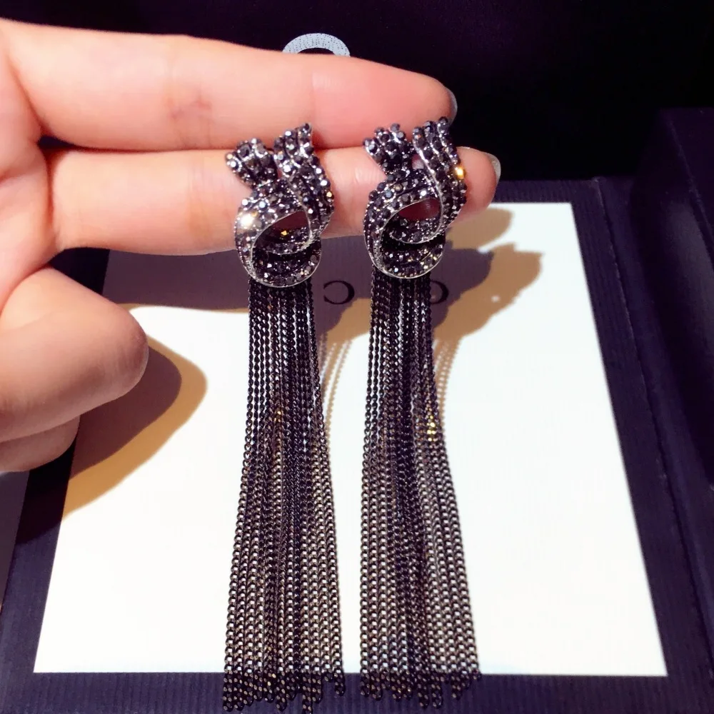 

Glamorous Jewelry Luxury Vintage Gold Color Bar Long Thread Tassel Crytal Drop Earrings For Women Exaggerated Design Shine Party