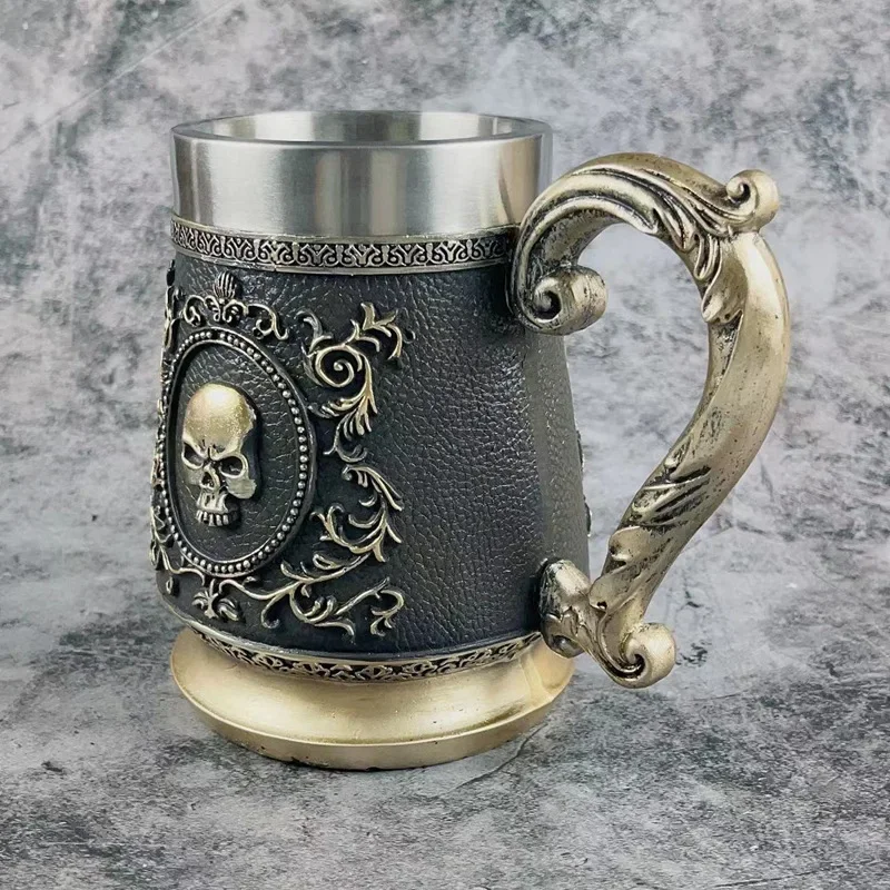 Imitation Retro Shield Death Skeleton Bronze Mug Stainless Steel Resin Medieval Leather Beer Stein Resin Golden