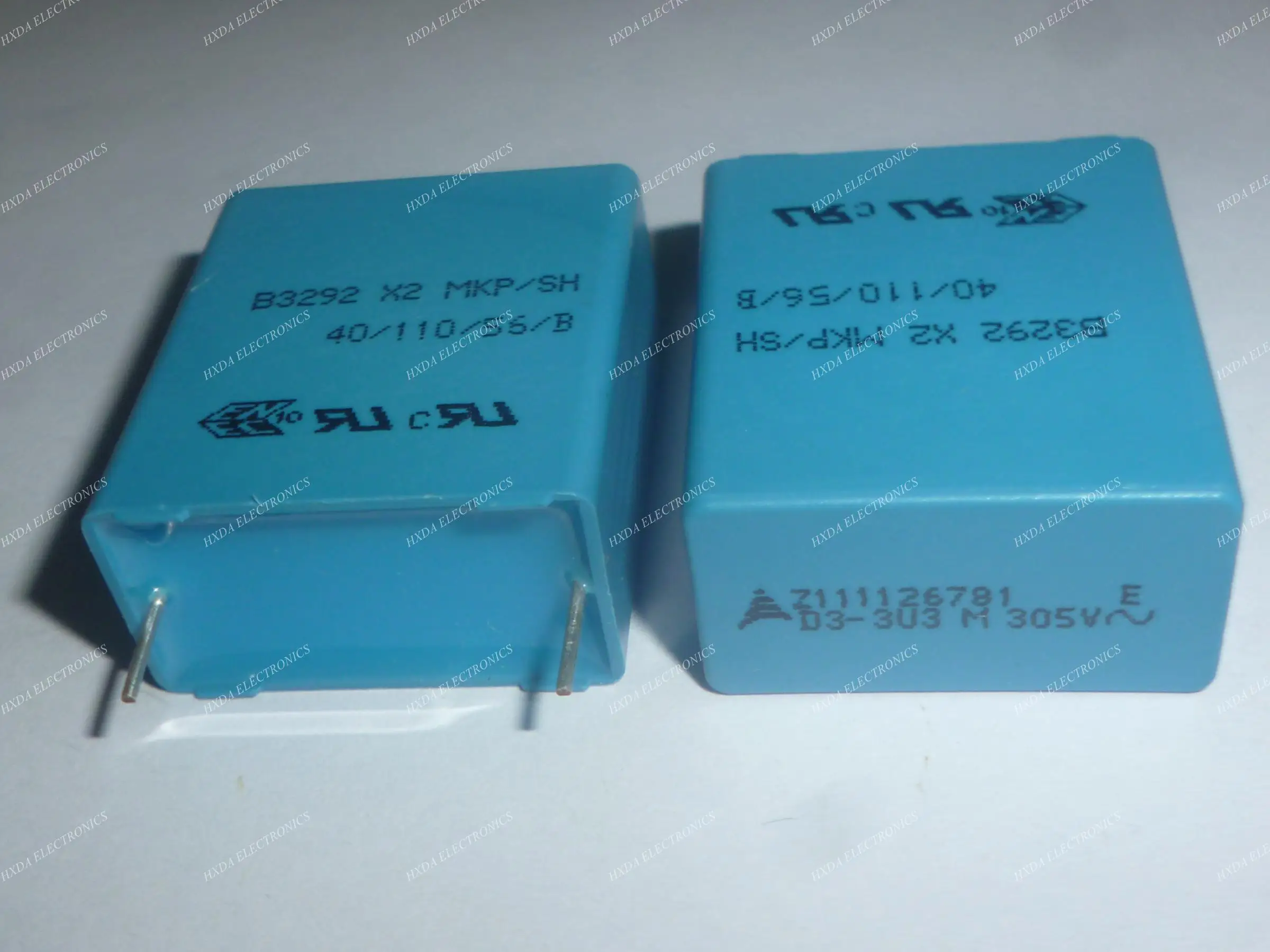 2PCS B32923 B3292 X2 MKP/SH 2U2 3U3 M 3U3 K 305V 2.2UF 3.3UF E Case B32923E3225M B32923E3335M P=22.5mm Capacitor