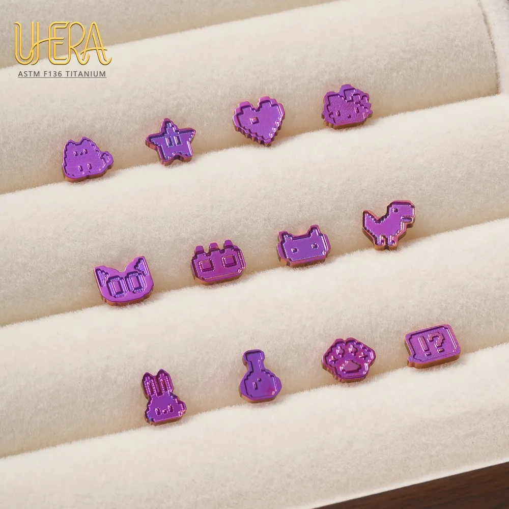ASTM F136 G23 Titan Pixel Cartoon Labret Stud mit Innengewinde, eloxiert, für Tragus, Helix, Knorpel, Ohr, Lippe, Körperpiercing-Schmuck – Detail 4