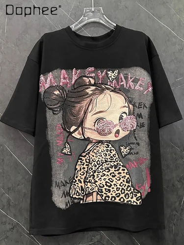 2025 Primavera y novedad de verano, camiseta de manga corta con estampado de niña con trenzas dulces de dibujos animados, Top holgado y versátil de estilo dulce para mujer