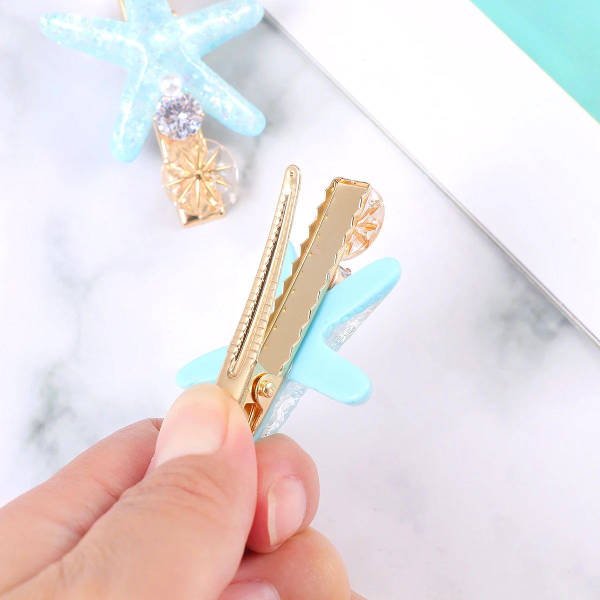 

2pcs Sea Hair Clips Rhinestone Pearl Bobby Pins Women Barrettes Wedding Bobby Pins Party Daily Use Elegant Blue