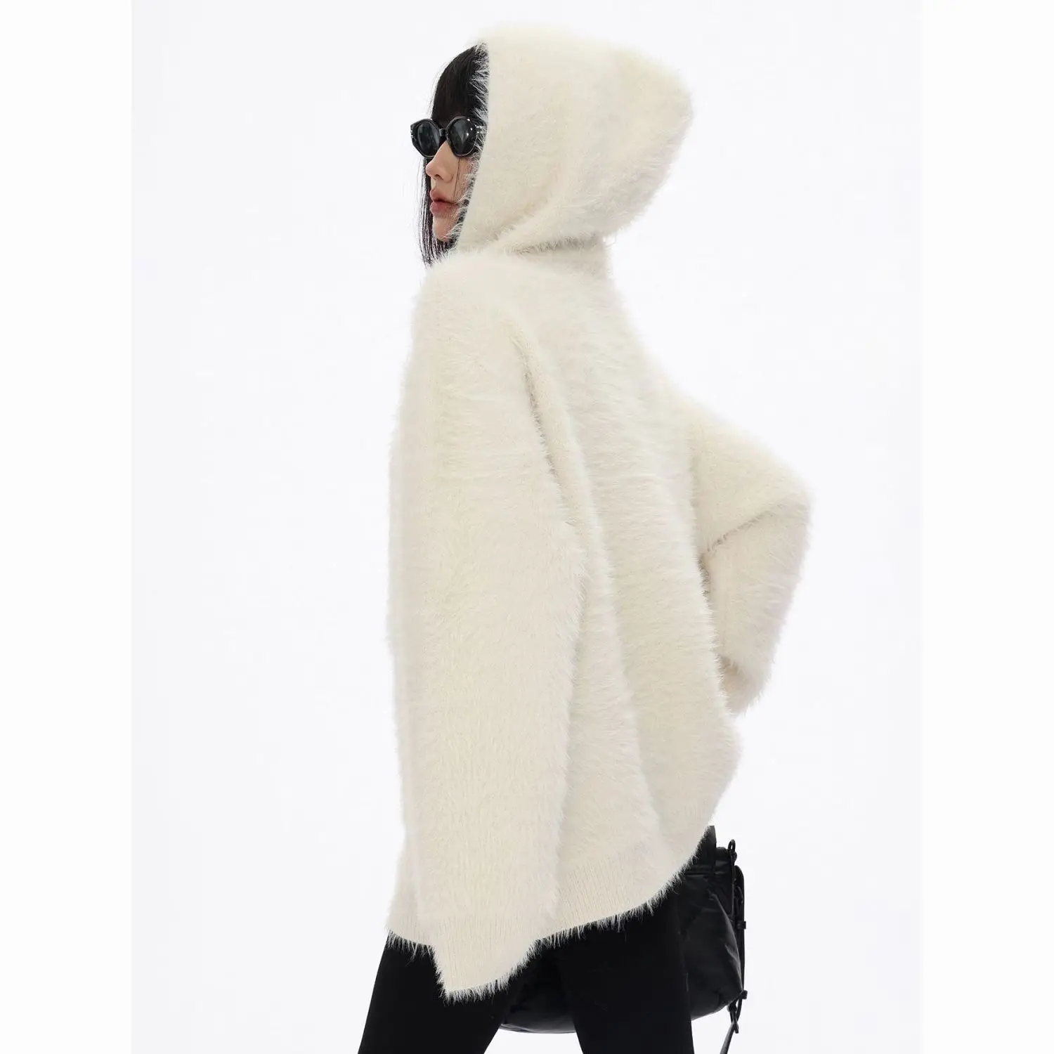 

2025 Winter New Thick Hooded Sweater Lazy Cardigan Hairy Coat Knitted Sweater