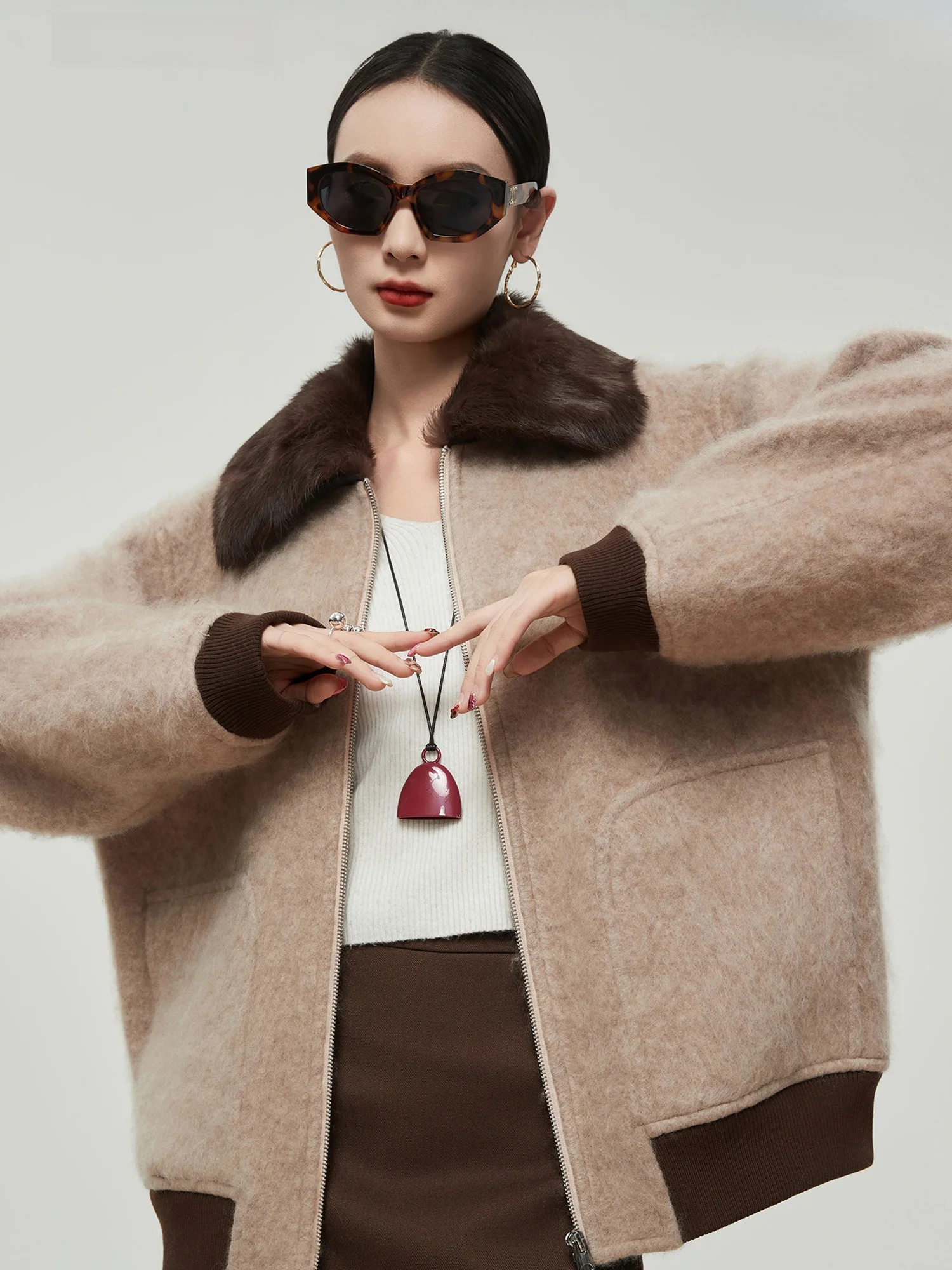 

Women's Thiened Faux Fur Jaet Zipper Collar Contrast Color ort Coat Warm Sli Plaid Outerwear for Ladies Winter 2025