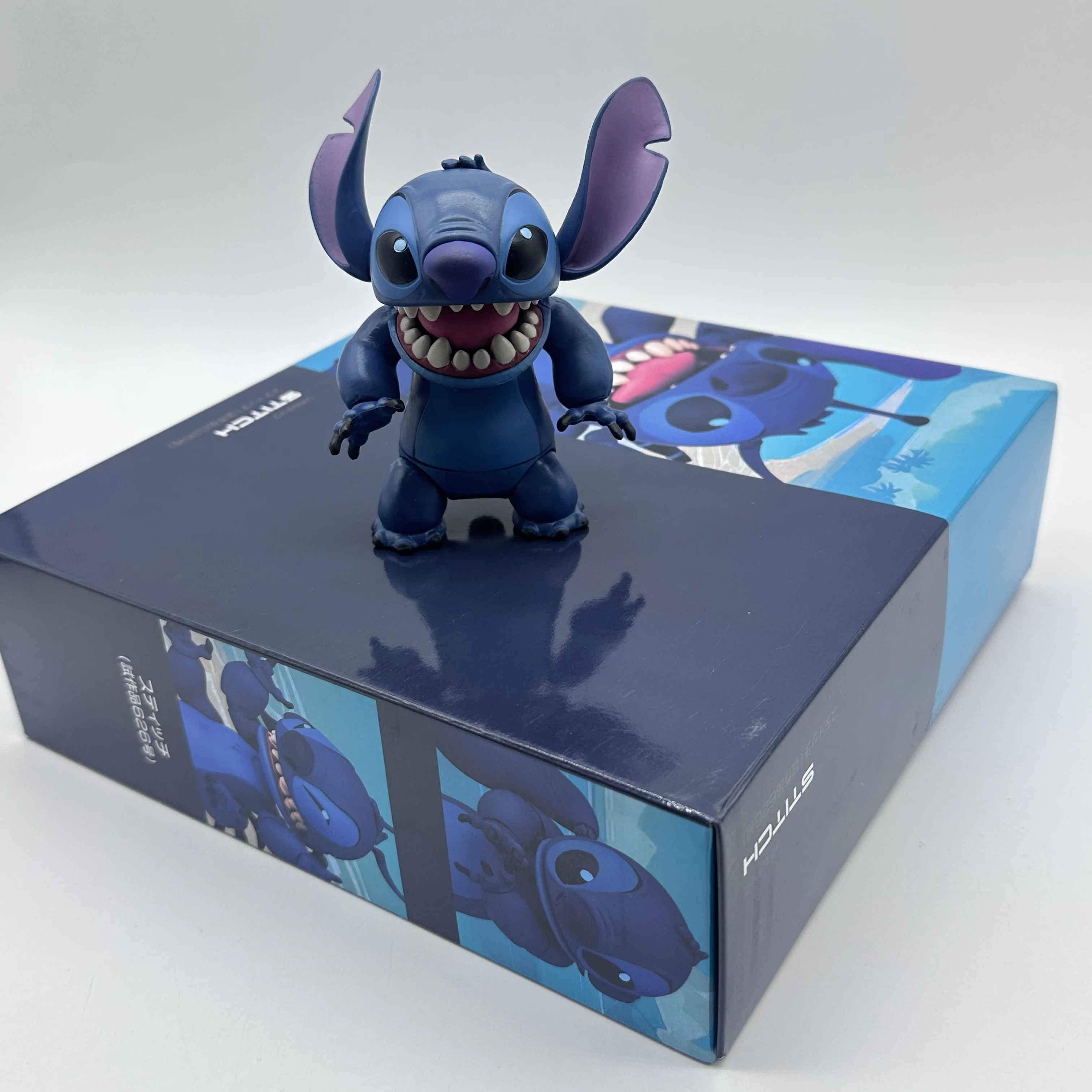 

Kaiyodo Revoltech Stitch Lilo & Stitch Movable Action Figure Model, Creative Trendy Gift and Ornament