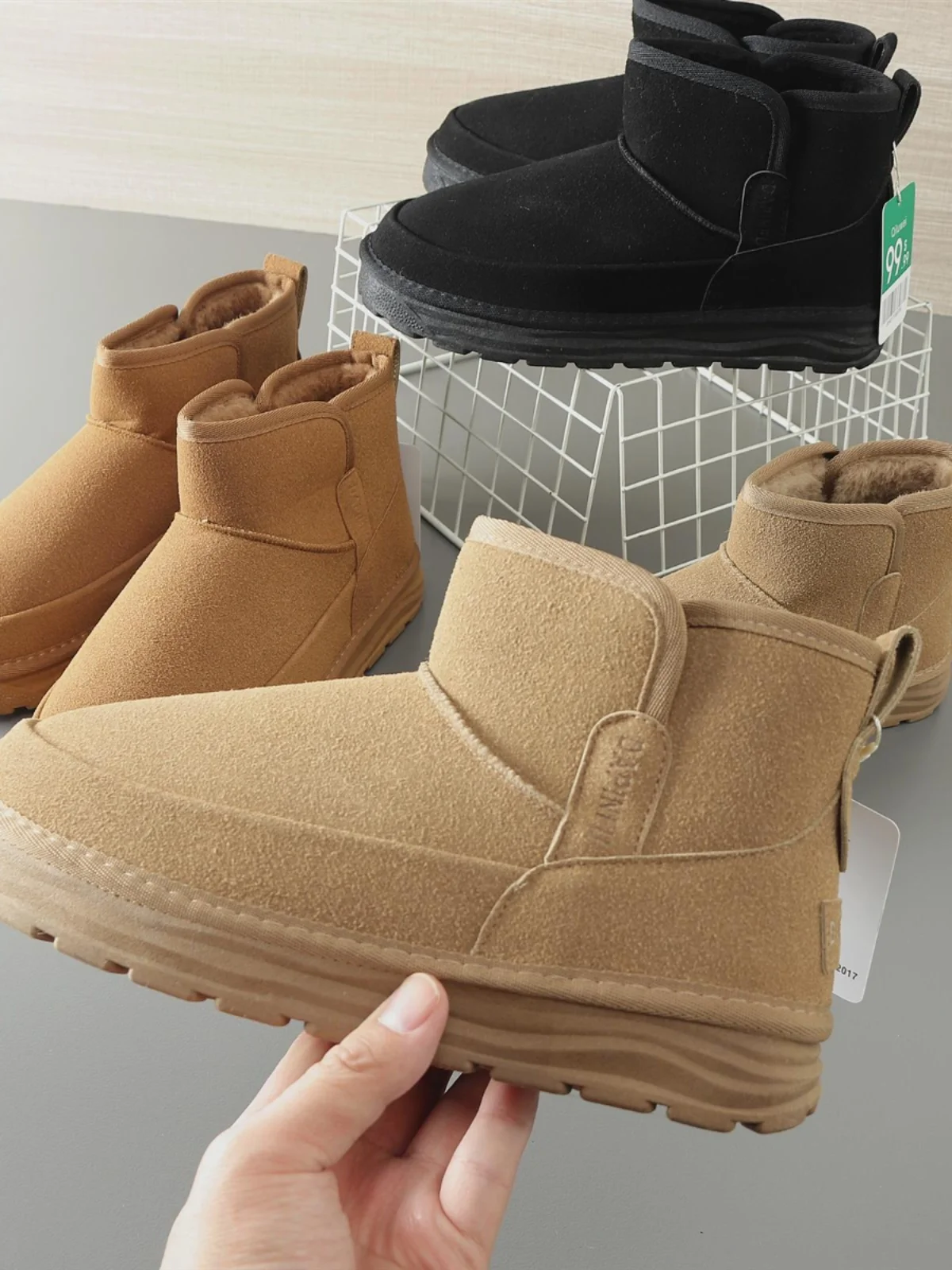

Thick Bottom Snow Boots Men's Women's Anti-slip Warm Boots Winter Fashion Casual Short Tube Multiple Materials Splicing