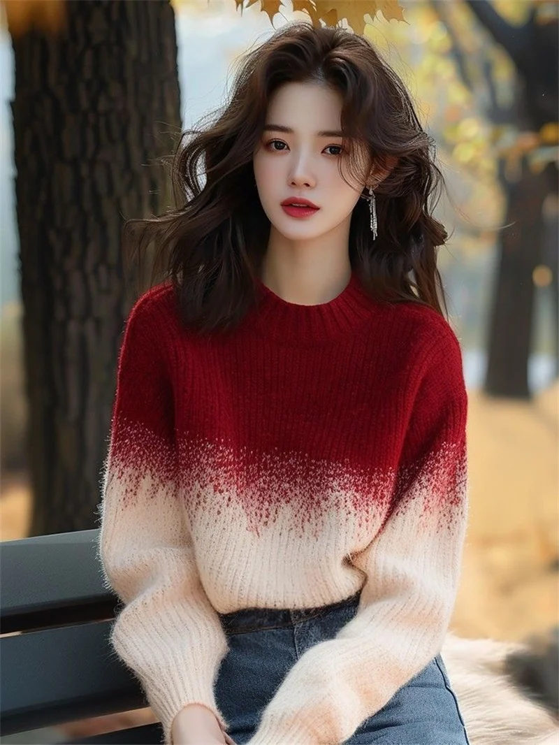 Sweet And Gentle Gradient Design Round-Neck Stylish Knitted Sweater 2025 Autumn And Winter Loose Lazy Fashion Thick Pullover