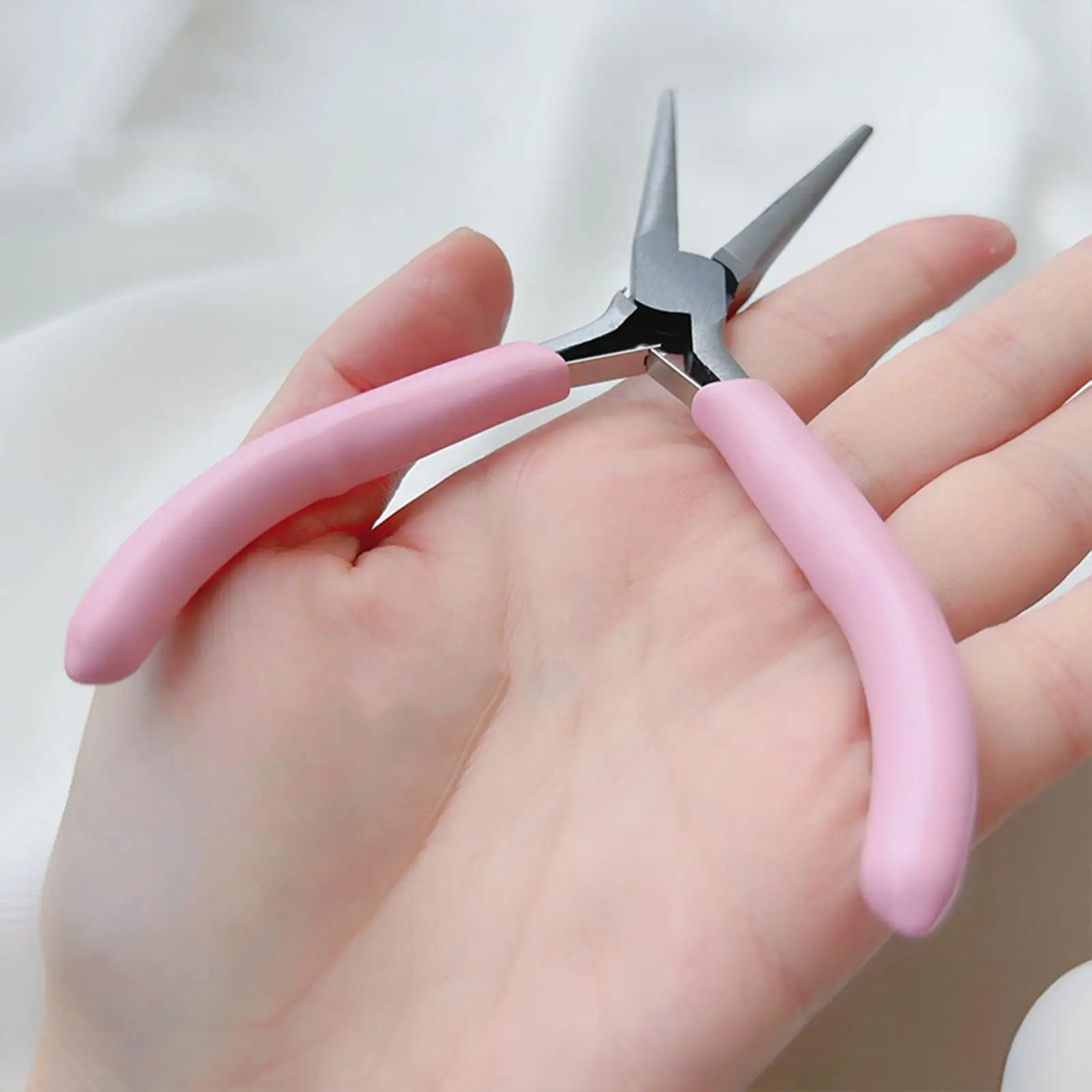 Multi Function Nail Clip Tweezers False Nail Shaping Clamp Metal Manicure Tool Nail Pinching Device for Nail Repair and Nail Art