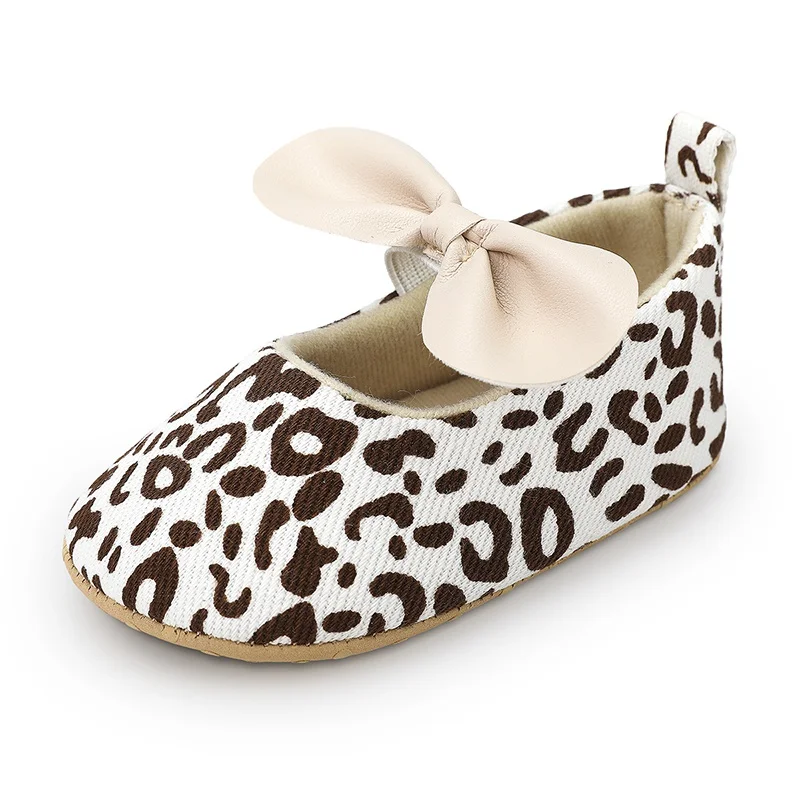 Zapatos de princesa con estampado de leopardo para niñas pequeñas, zapatos perfectos para sus primeros pasos de 0 a 15 meses, otoño