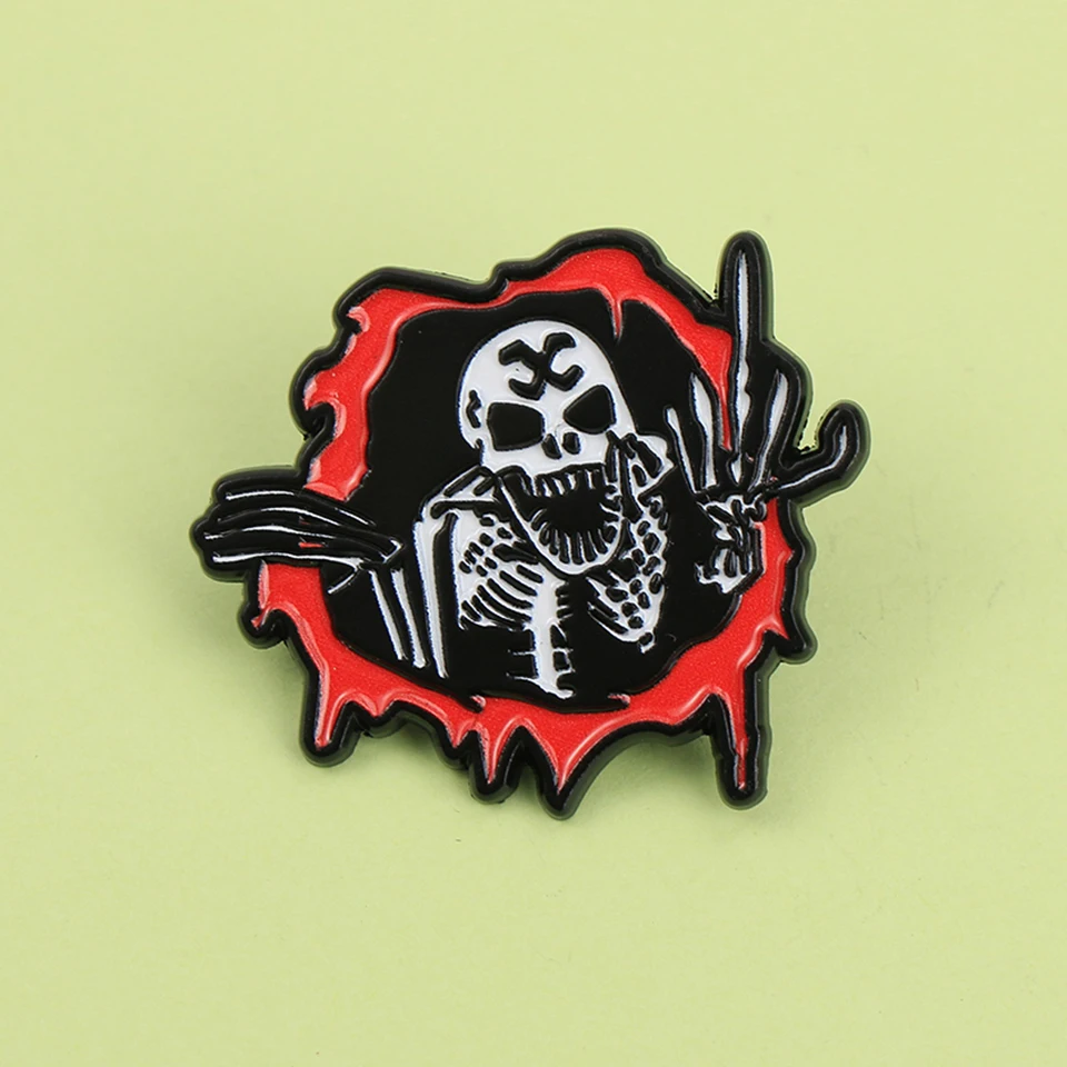 

Cartoon Lava Skull Enamel Metal Funny Lapel Pins Brooches Badges Backpack Clothing Accessories Jewelry Gift for Kids Friends